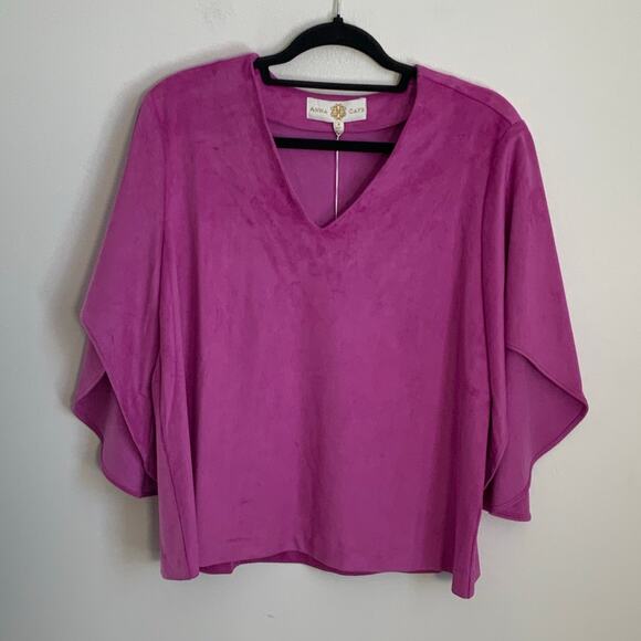 Anna Cate Nina suede top- very berry NWT size medium - Picture 1 of 7